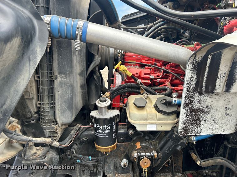 image for item EG1541 2012 Freightliner  Business Class M2 Crew Cab utility / service truck