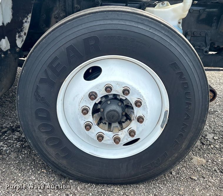 image for item EG1541 2012 Freightliner  Business Class M2 Crew Cab utility / service truck