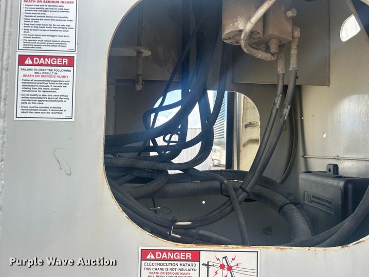 image for item EG1545 2012 Freightliner Business Class M2 crane truck