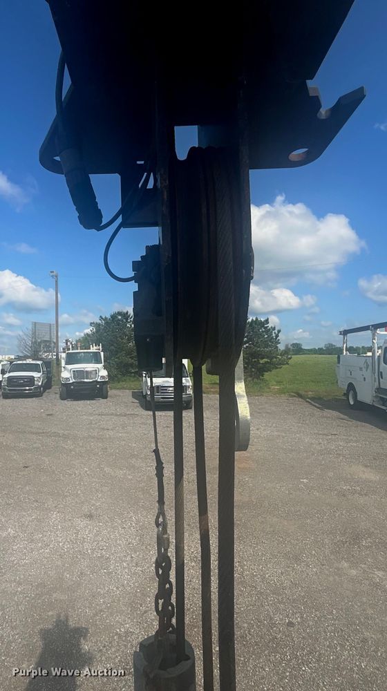 image for item EG1545 2012 Freightliner Business Class M2 crane truck