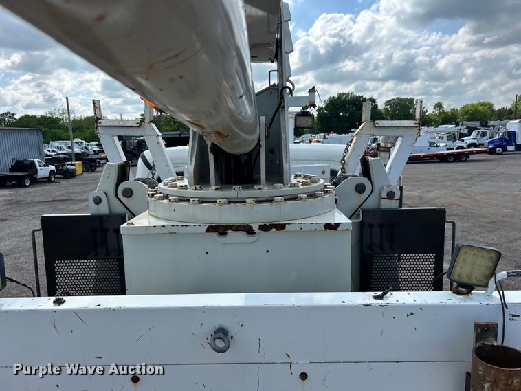 image for item EG1545 2012 Freightliner Business Class M2 crane truck