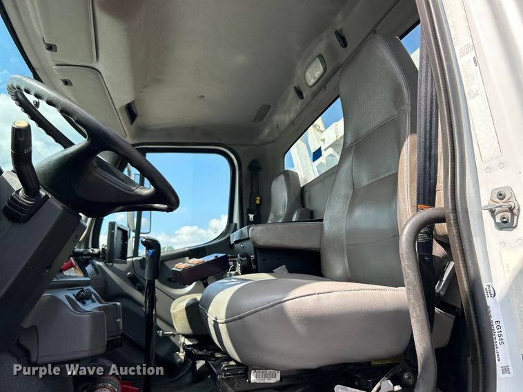 image for item EG1545 2012 Freightliner Business Class M2 crane truck