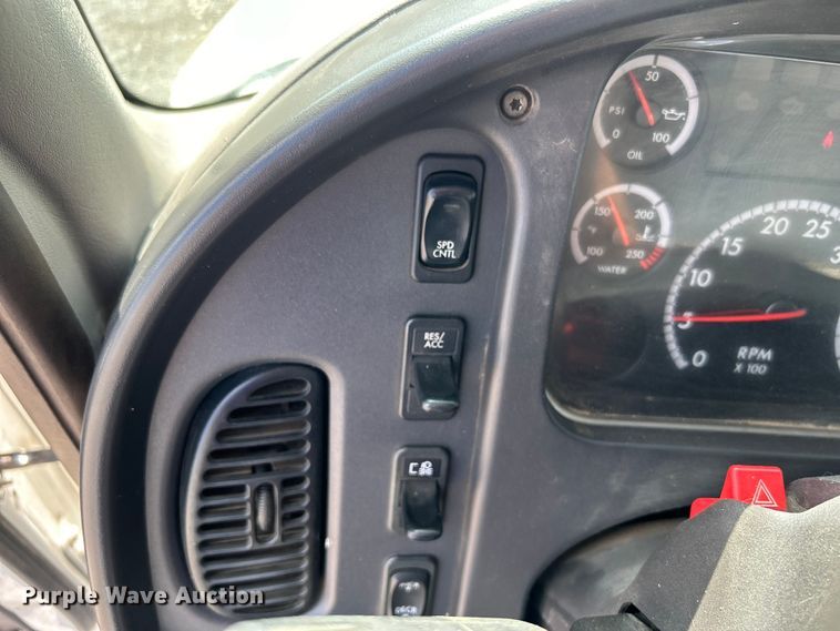 image for item EG1545 2012 Freightliner Business Class M2 crane truck