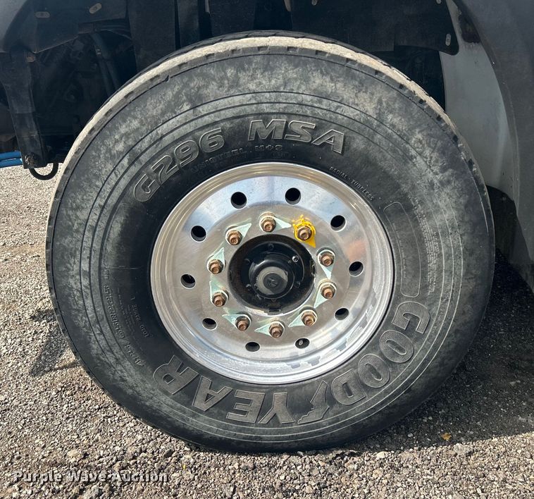 image for item EG1545 2012 Freightliner Business Class M2 crane truck