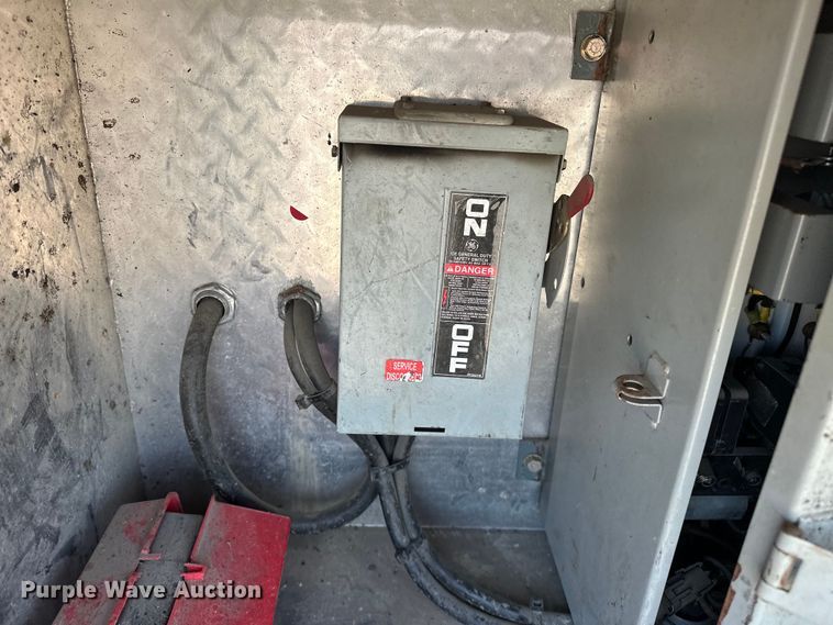 image for item EG1558 2007 Sterling  grapple crane truck