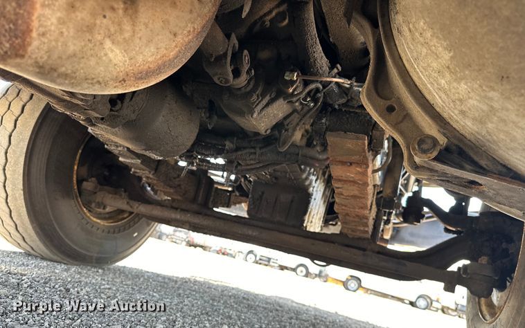 image for item EG1558 2007 Sterling  grapple crane truck