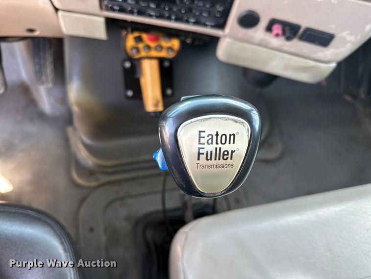 image for item EG1558 2007 Sterling  grapple crane truck