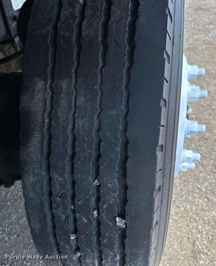 image for item EG1558 2007 Sterling  grapple crane truck