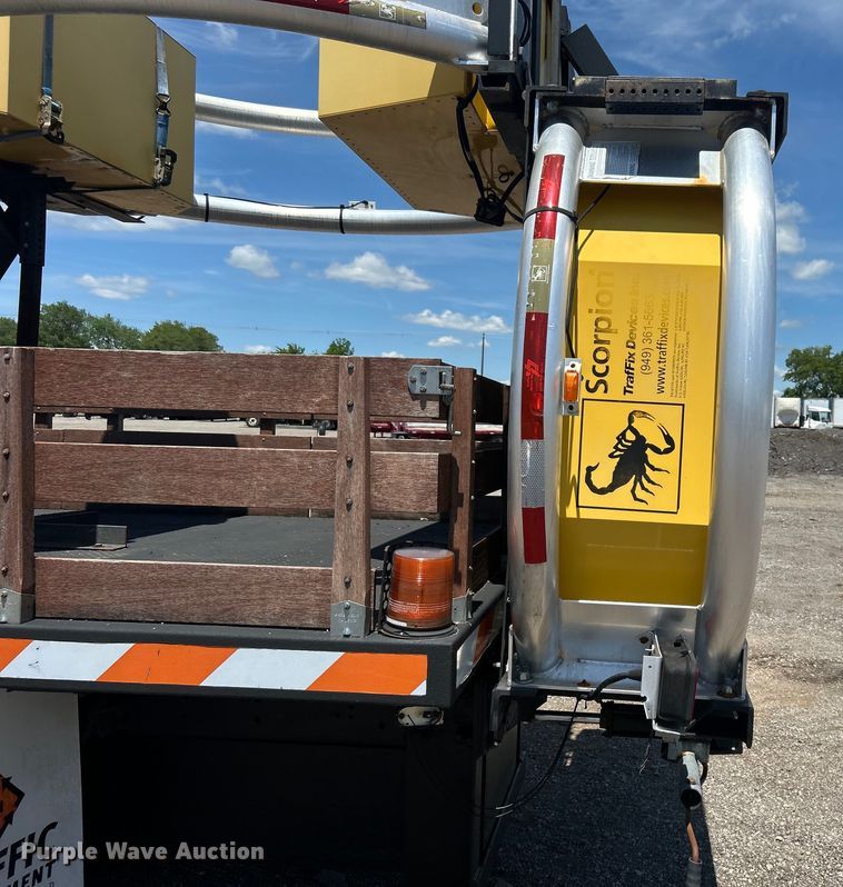 image for item EG1570 2007 Ford F650 Super Duty flatbed truck with crash attenuator