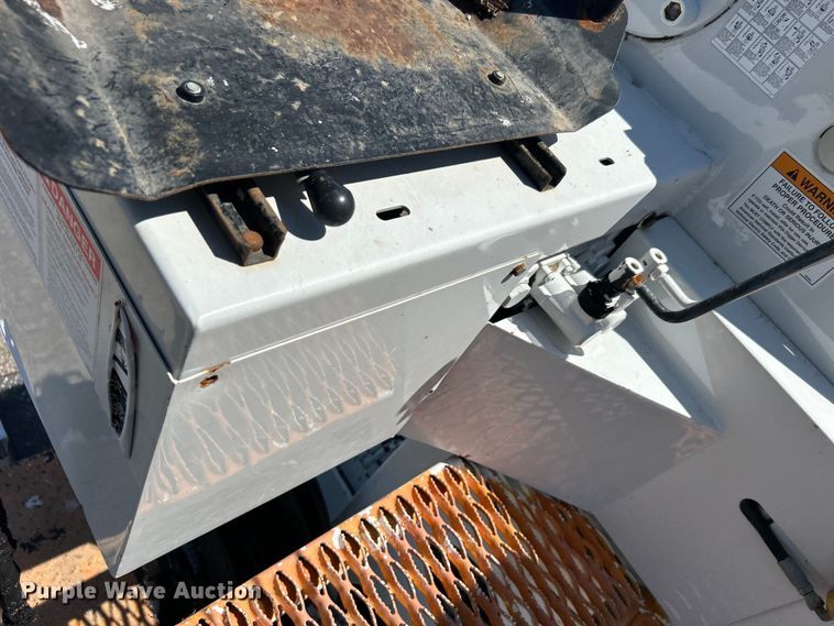 image for item EG1572 2011 Ford F750 Super Duty digger derrick truck