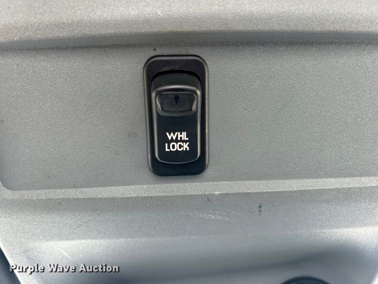 image for item EG1572 2011 Ford F750 Super Duty digger derrick truck