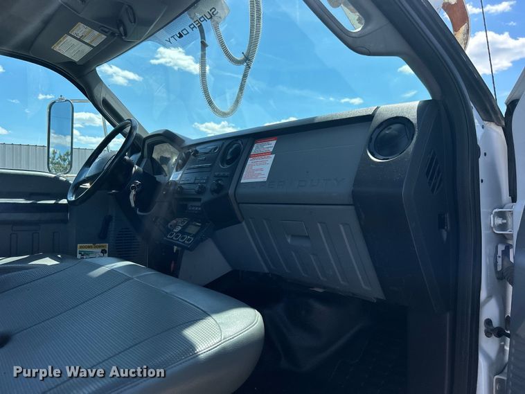 image for item EG1572 2011 Ford F750 Super Duty digger derrick truck