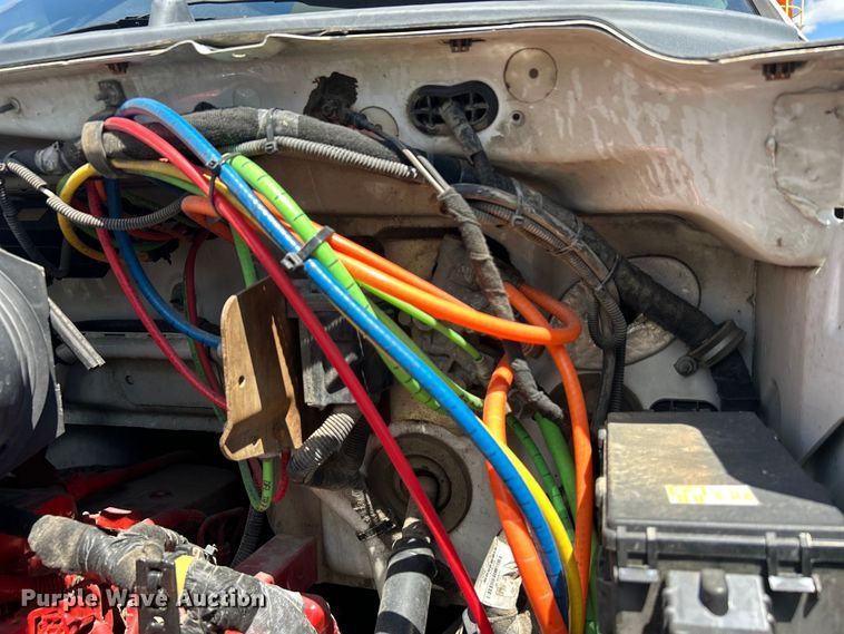 image for item EG1572 2011 Ford F750 Super Duty digger derrick truck