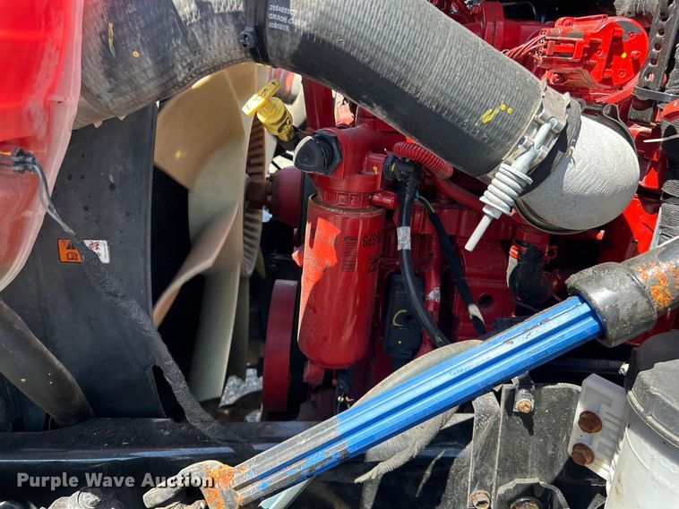 image for item EG1572 2011 Ford F750 Super Duty digger derrick truck