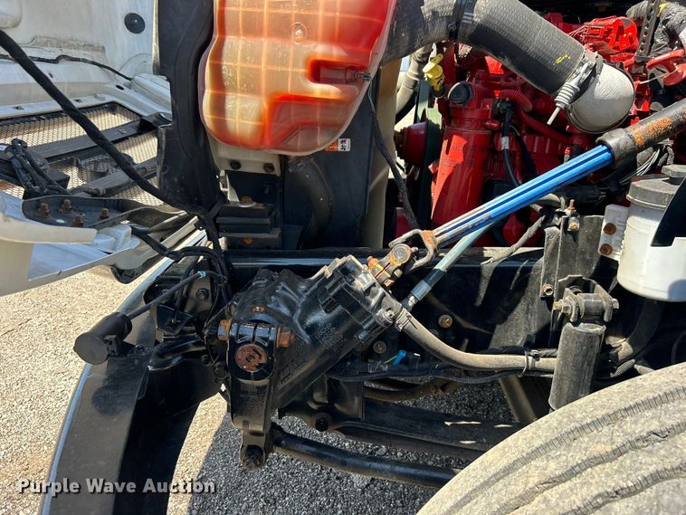 image for item EG1572 2011 Ford F750 Super Duty digger derrick truck