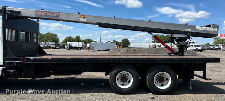 image for item EG1574 2009 Kenworth  T370 shingle conveyor truck