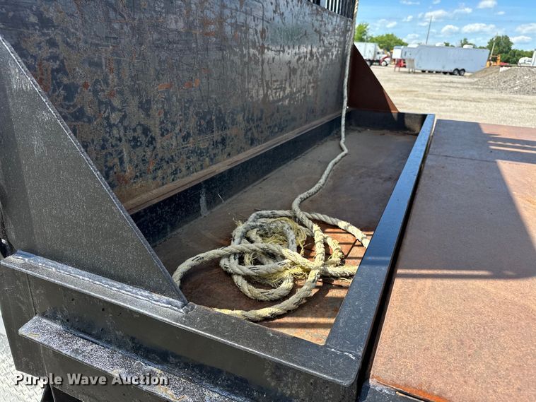 image for item EG1574 2009 Kenworth  T370 shingle conveyor truck