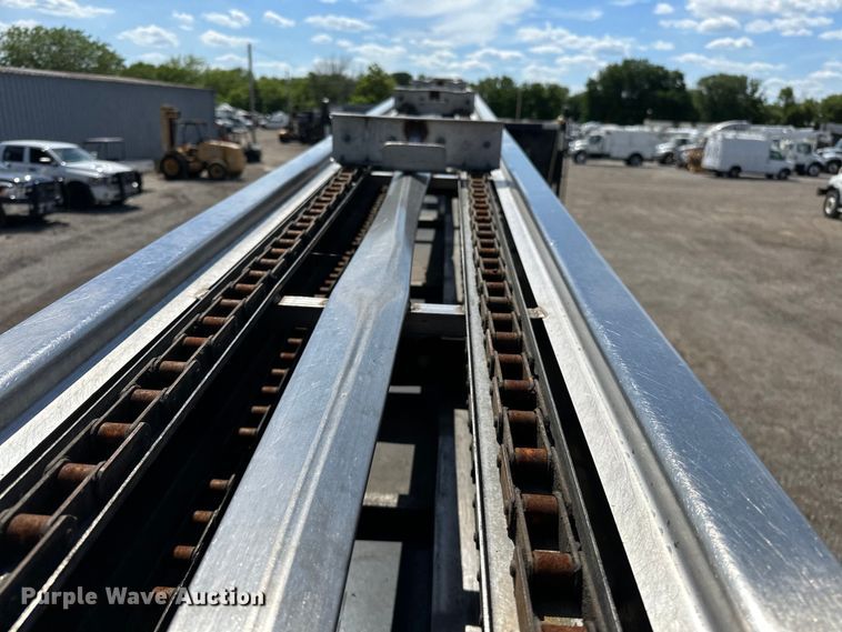 image for item EG1574 2009 Kenworth  T370 shingle conveyor truck