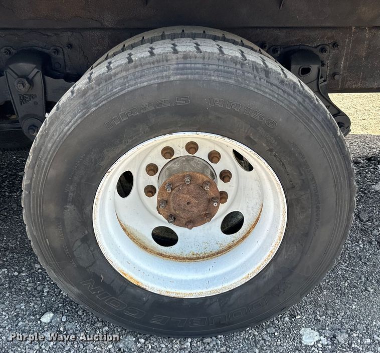 image for item EG1574 2009 Kenworth  T370 shingle conveyor truck