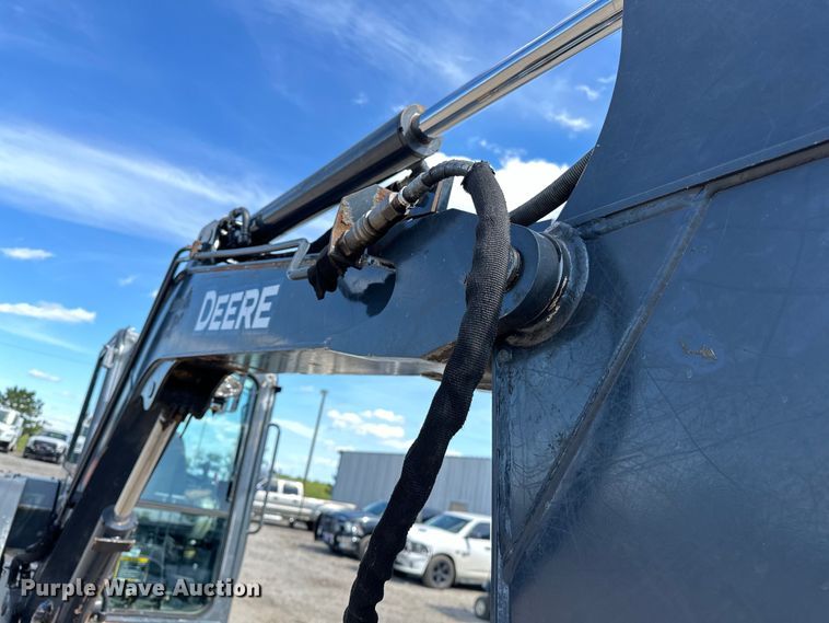 image for item EG1575 2014 John Deere  50G mini excavator