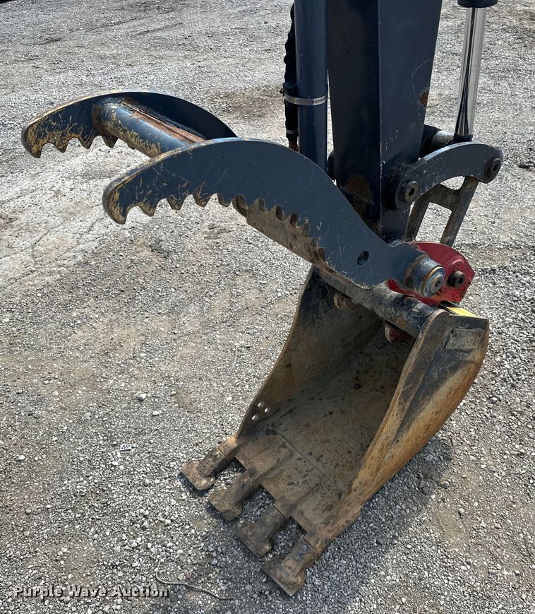 image for item EG1575 2014 John Deere  50G mini excavator