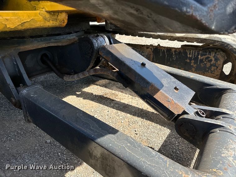 image for item EG1575 2014 John Deere  50G mini excavator