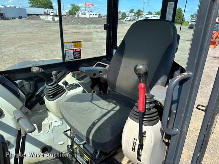 image for item EG1575 2014 John Deere  50G mini excavator