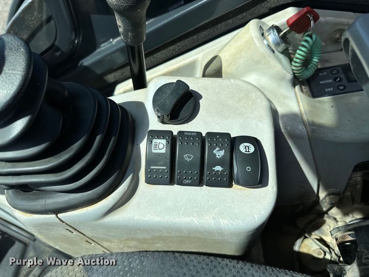 image for item EG1575 2014 John Deere  50G mini excavator