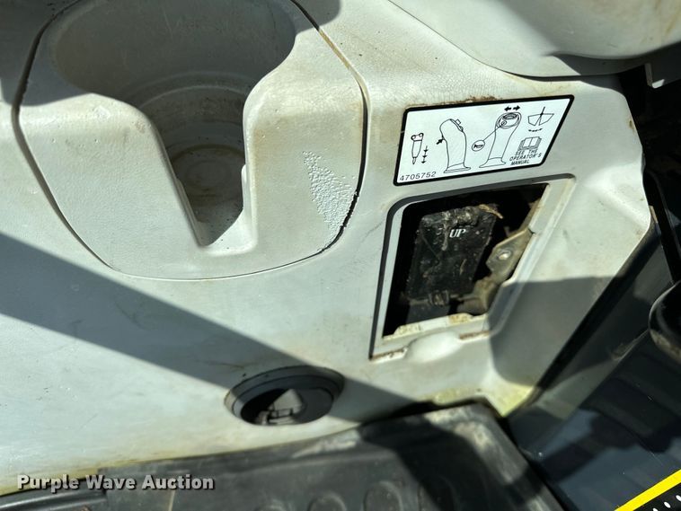 image for item EG1575 2014 John Deere  50G mini excavator