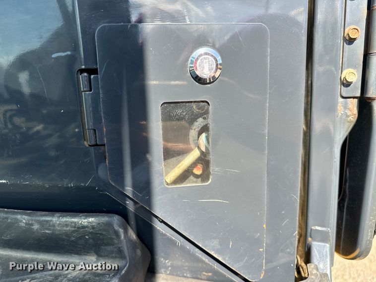 image for item EG1575 2014 John Deere  50G mini excavator