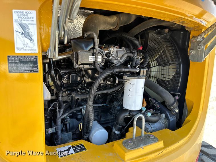 image for item EG1575 2014 John Deere  50G mini excavator