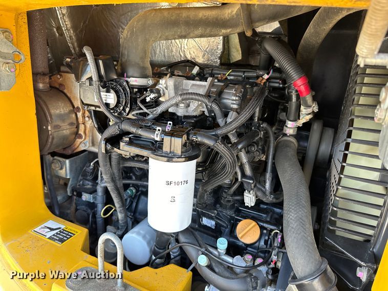 image for item EG1575 2014 John Deere  50G mini excavator