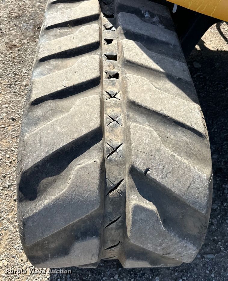 image for item EG1575 2014 John Deere  50G mini excavator