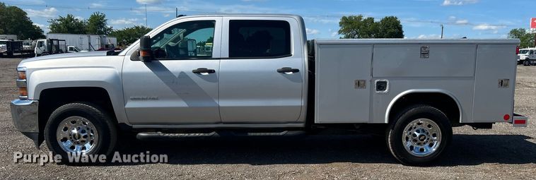 image for item EG1577 2016 Chevrolet Silverado 3500HD Crew Cab utility bed pickup truck