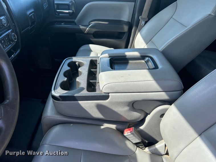 image for item EG1577 2016 Chevrolet Silverado 3500HD Crew Cab utility bed pickup truck