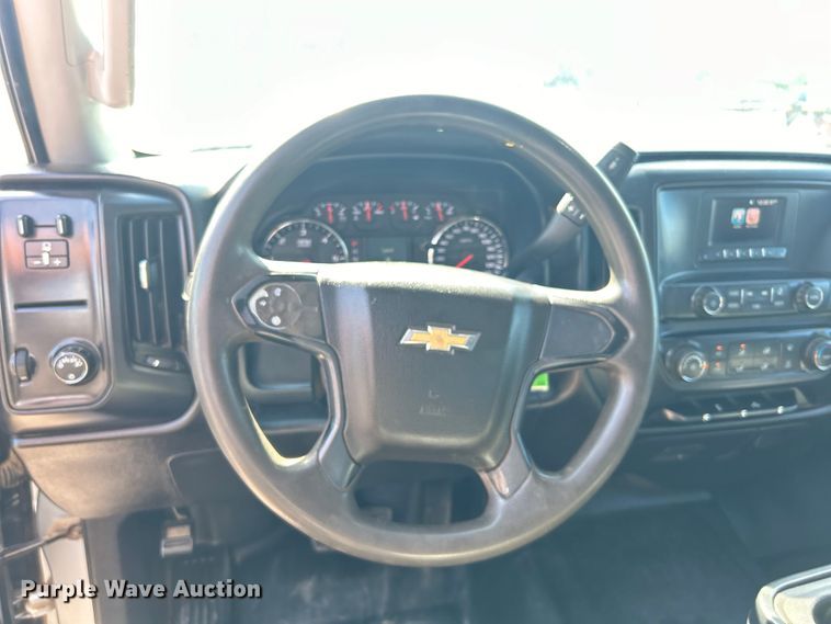 image for item EG1577 2016 Chevrolet Silverado 3500HD Crew Cab utility bed pickup truck