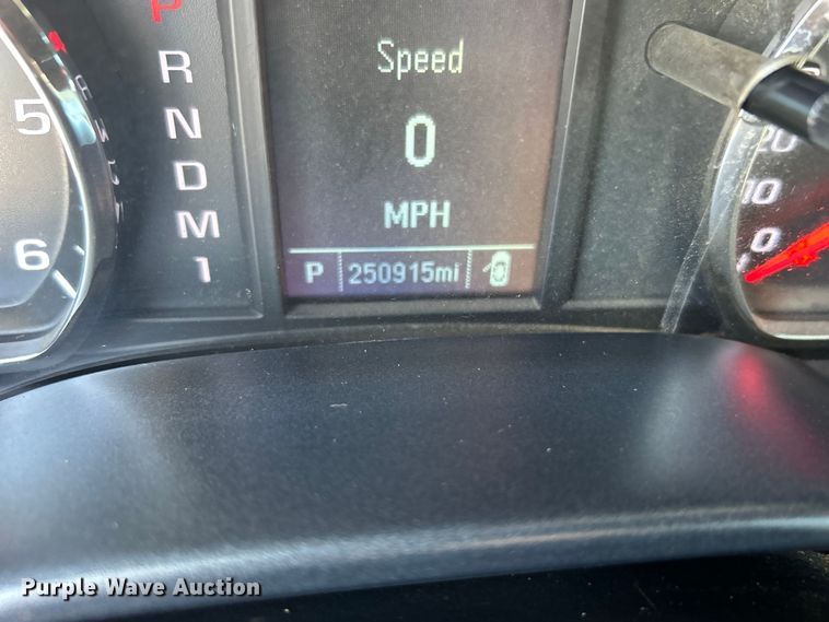 image for item EG1577 2016 Chevrolet Silverado 3500HD Crew Cab utility bed pickup truck