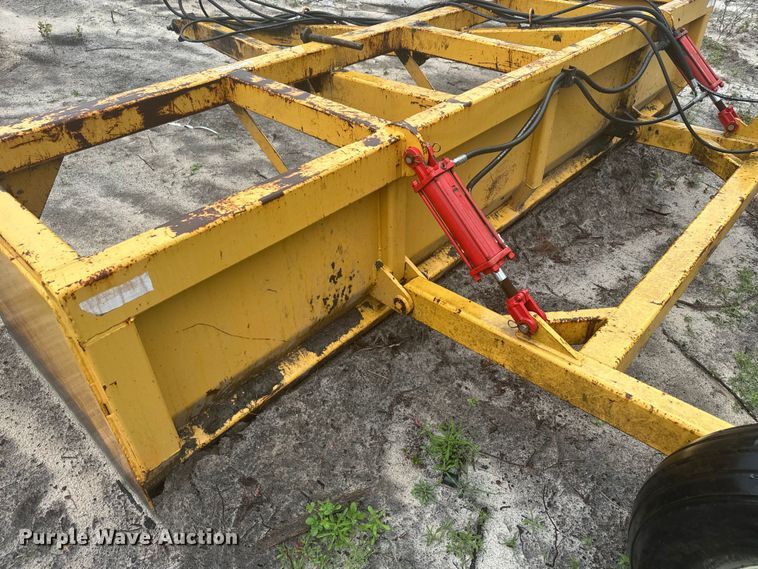 image for item EH5399 Industrias America  12F  box blade