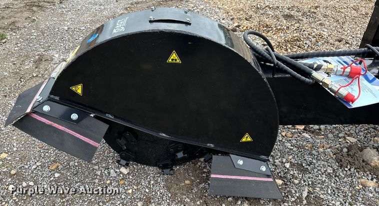 image for item EH6741 2023 TopCat ECSSSTG200 skid steer stump grinder