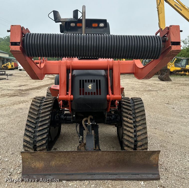 image for item EH6746 2013 Ditch Witch RT120 Quad trencher