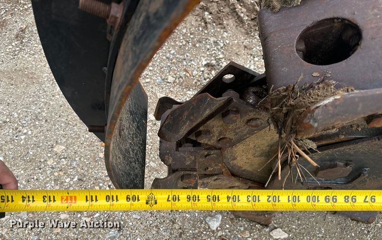 image for item EH6746 2013 Ditch Witch RT120 Quad trencher