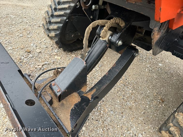 image for item EH6746 2013 Ditch Witch RT120 Quad trencher