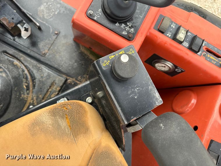 image for item EH6746 2013 Ditch Witch RT120 Quad trencher