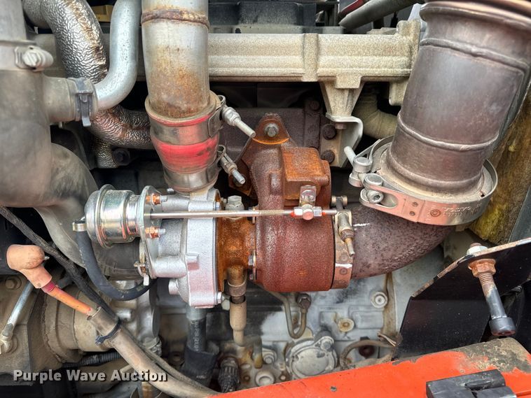 image for item EH6746 2013 Ditch Witch RT120 Quad trencher