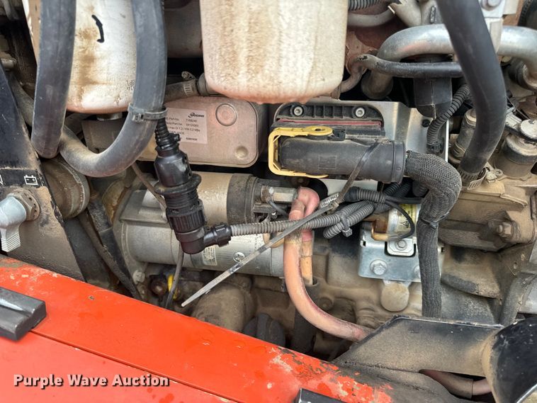 image for item EH6746 2013 Ditch Witch RT120 Quad trencher