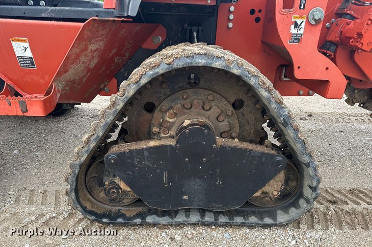 image for item EH6746 2013 Ditch Witch RT120 Quad trencher