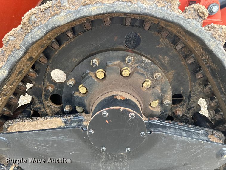 image for item EH6746 2013 Ditch Witch RT120 Quad trencher