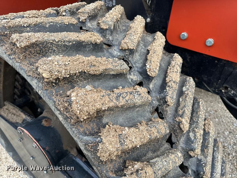 image for item EH6746 2013 Ditch Witch RT120 Quad trencher