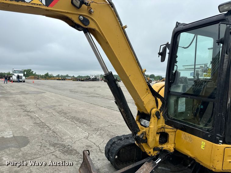 image for item EH6748 2013 Caterpillar 305E CR mini excavator