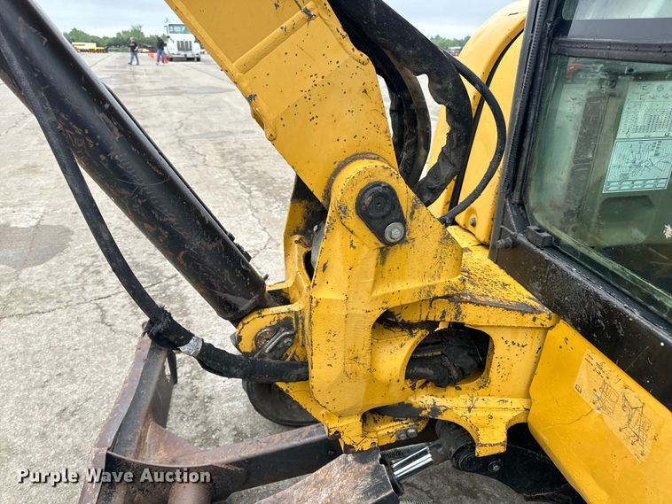 image for item EH6748 2013 Caterpillar 305E CR mini excavator